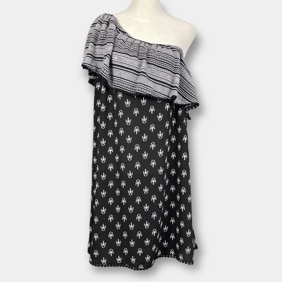 NEW Off the Shoulder Mini Dress Ruffle Black White Size Large - Picture 1 of 10